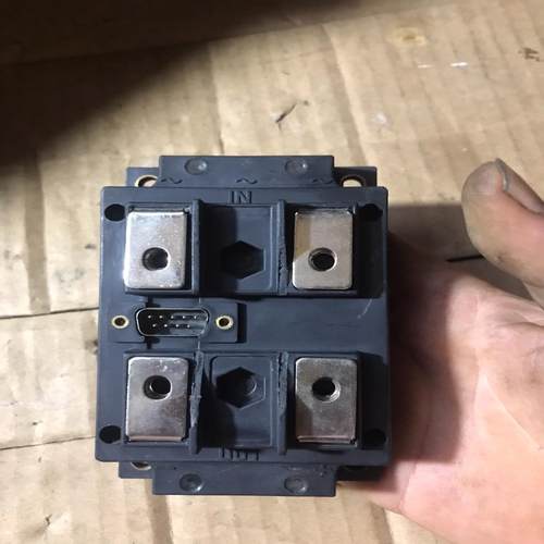 MJYD3-ZL-200/380晶闸管控制模块，拆机的，包好