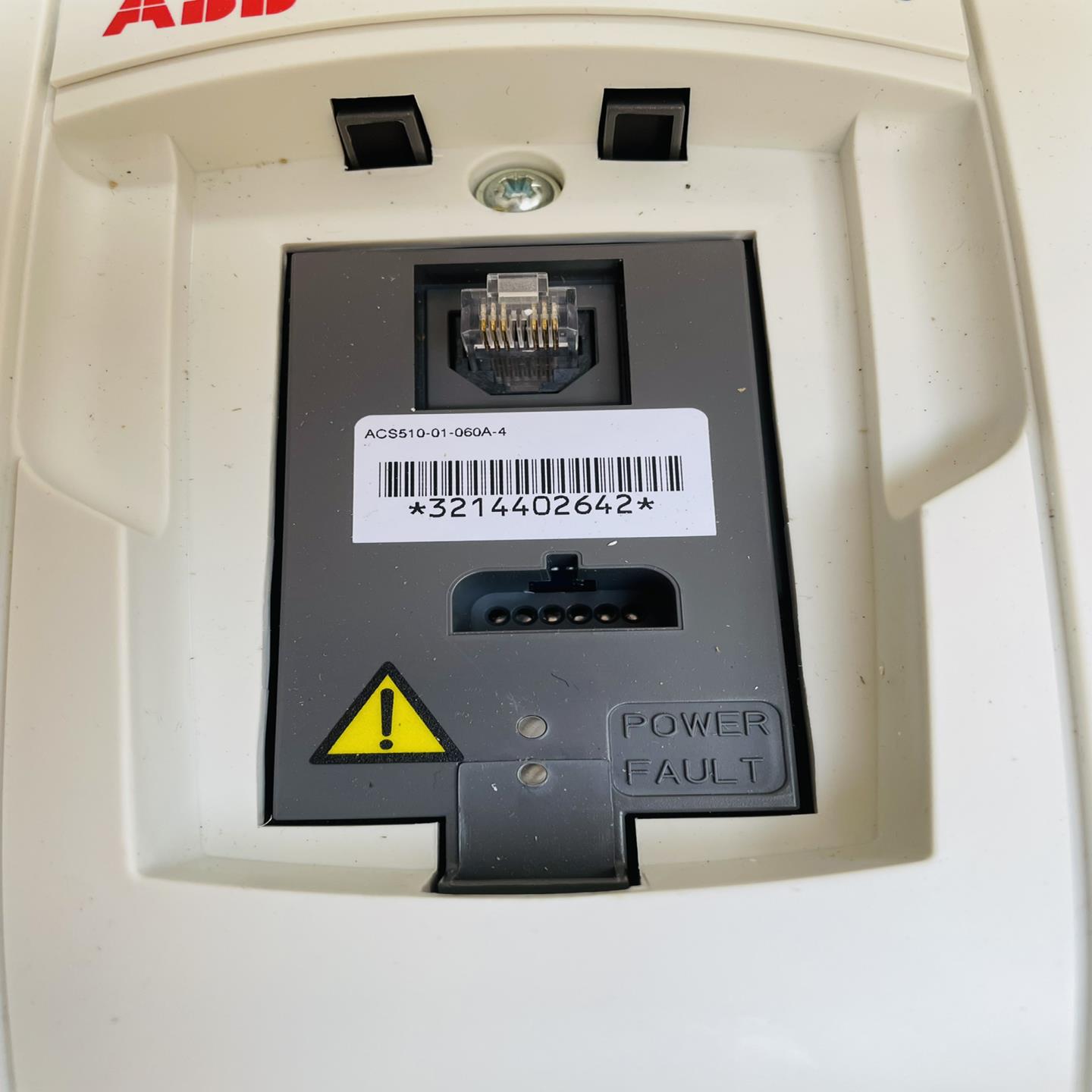 全新变频器ACS510-01-060A-4