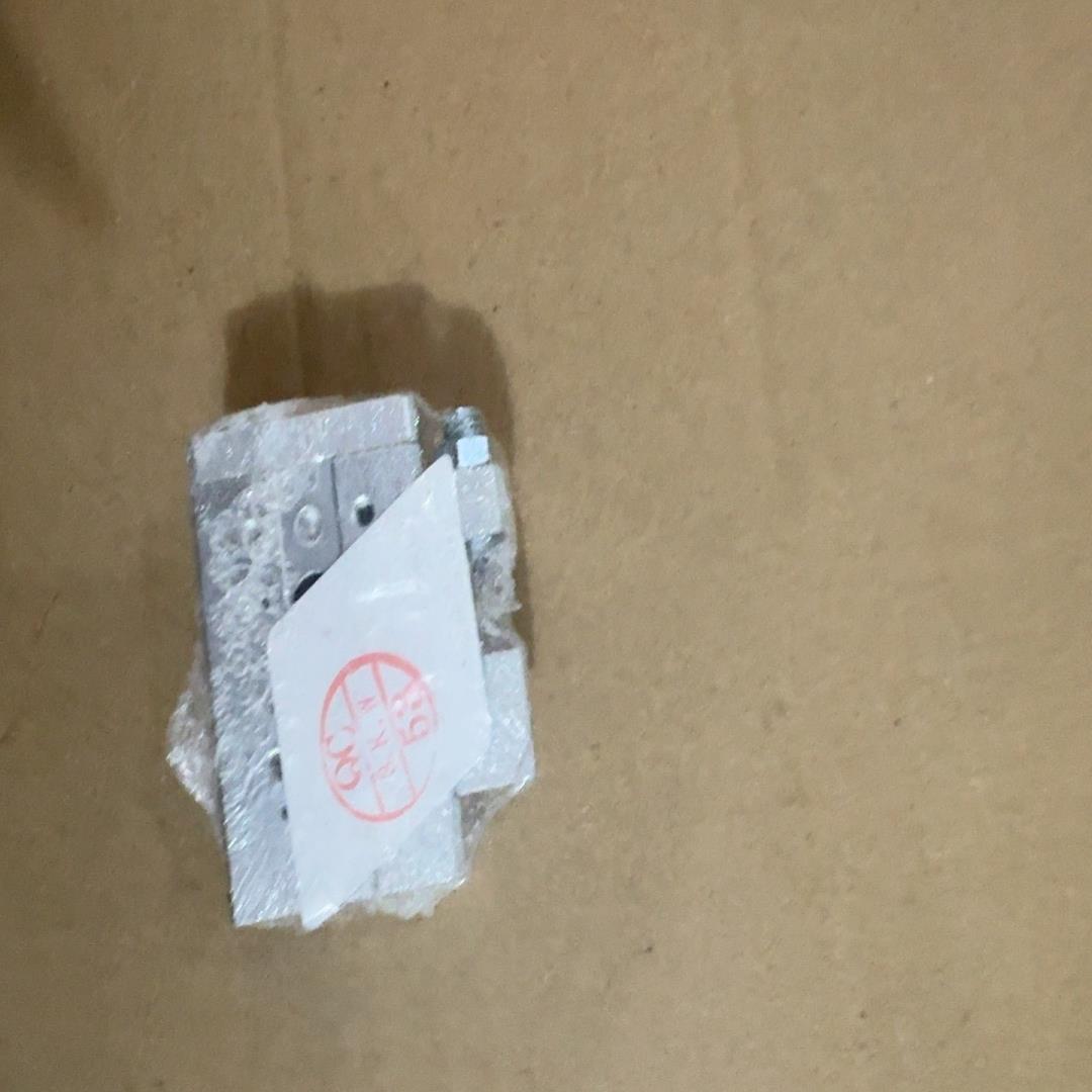 Air TAC气缸 HLQ6X10SAS 共1个 200