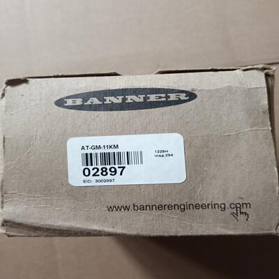 BANNER 模块 AT－GM－11KM  1只，2000