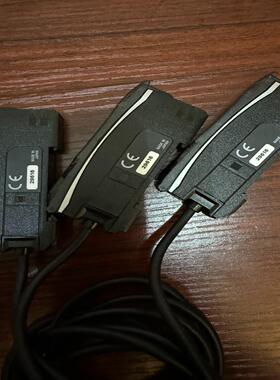 议~欧姆龙放大器E3X-HD113个功能正常线长1米成