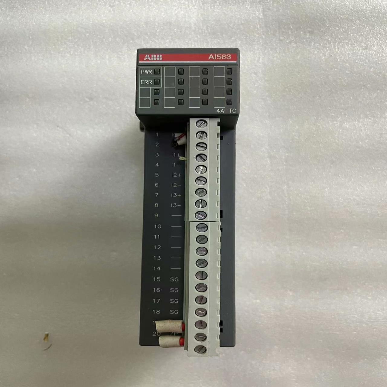 （设备配件）ABB模拟量模块AI563，功能包好，成色如图所