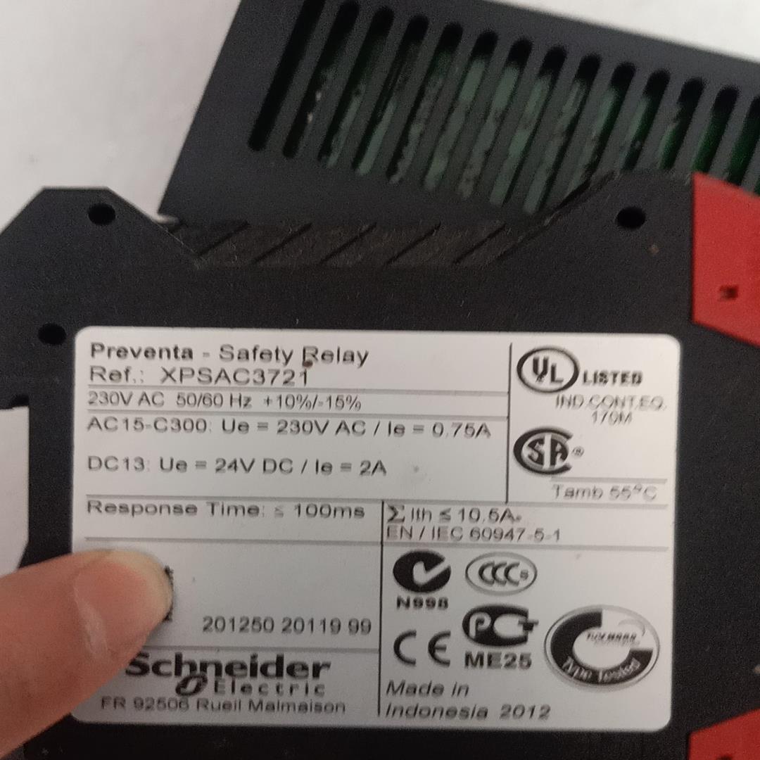 继电器XPSAC3721,现货，原装正品