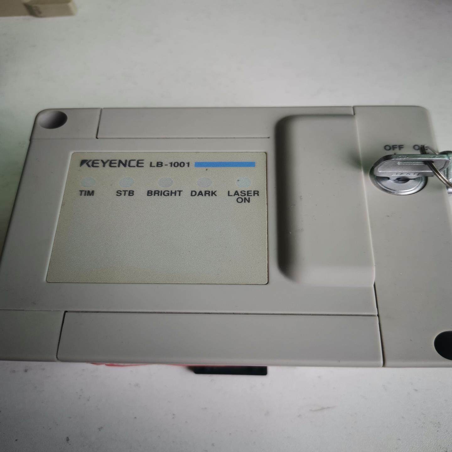 基恩士激光传感器控制器LB-1001