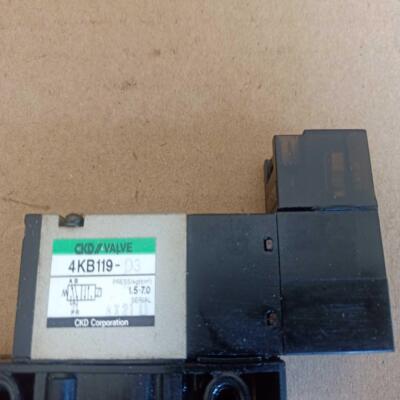 CKD两位五通电磁阀4KB119-3D，DC24V议价