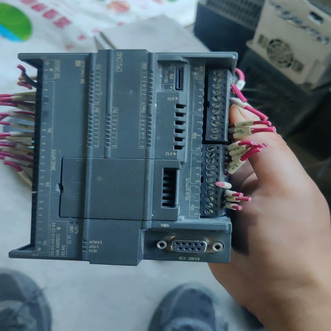 [德峰] 1aa-西门子2880-6CR40cr40cr40 es7