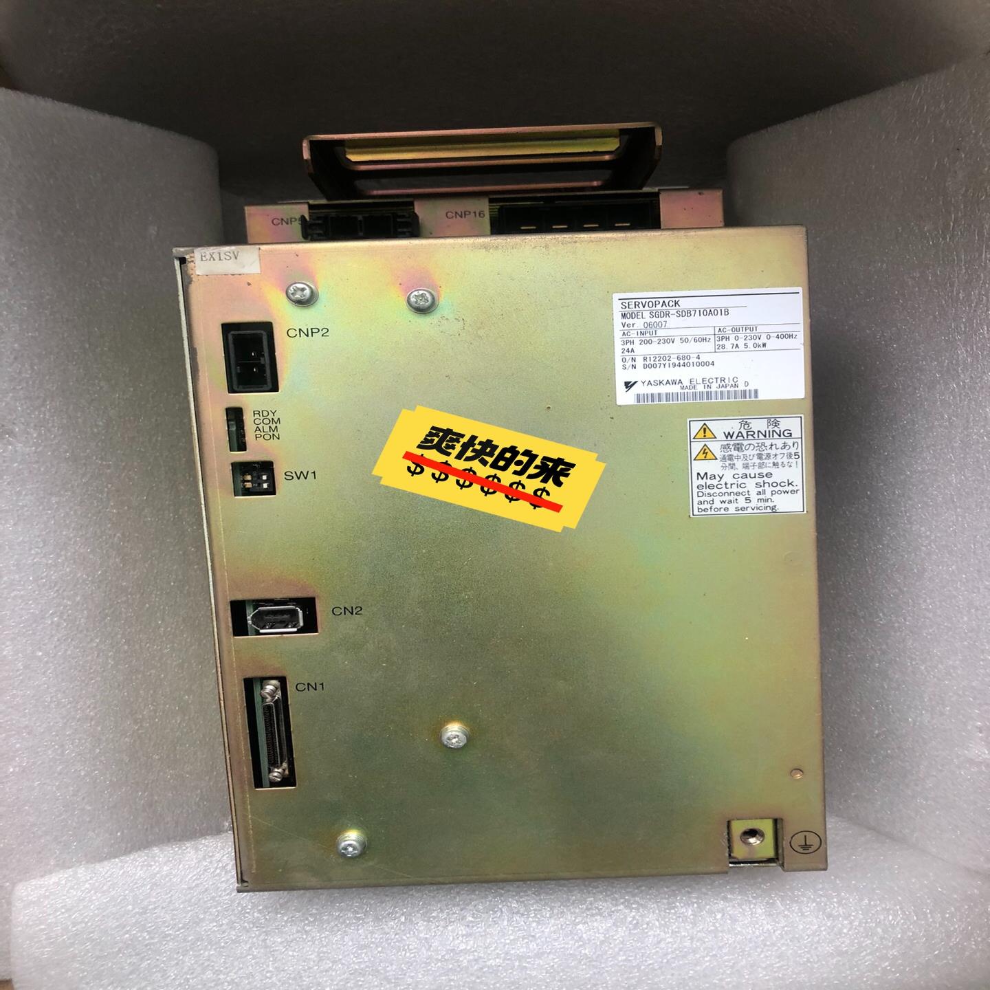 SGDR-SDB710A01B安川机器人驱动器。