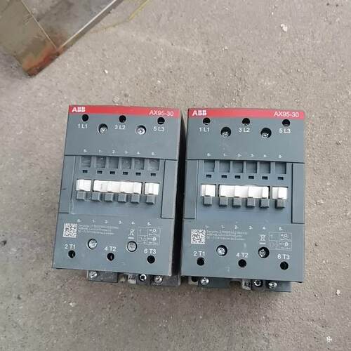 AX95-30  交流接触器 145A 成色实图