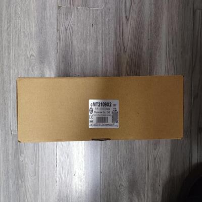 威纶通 触摸屏，型号cMT2109X2，