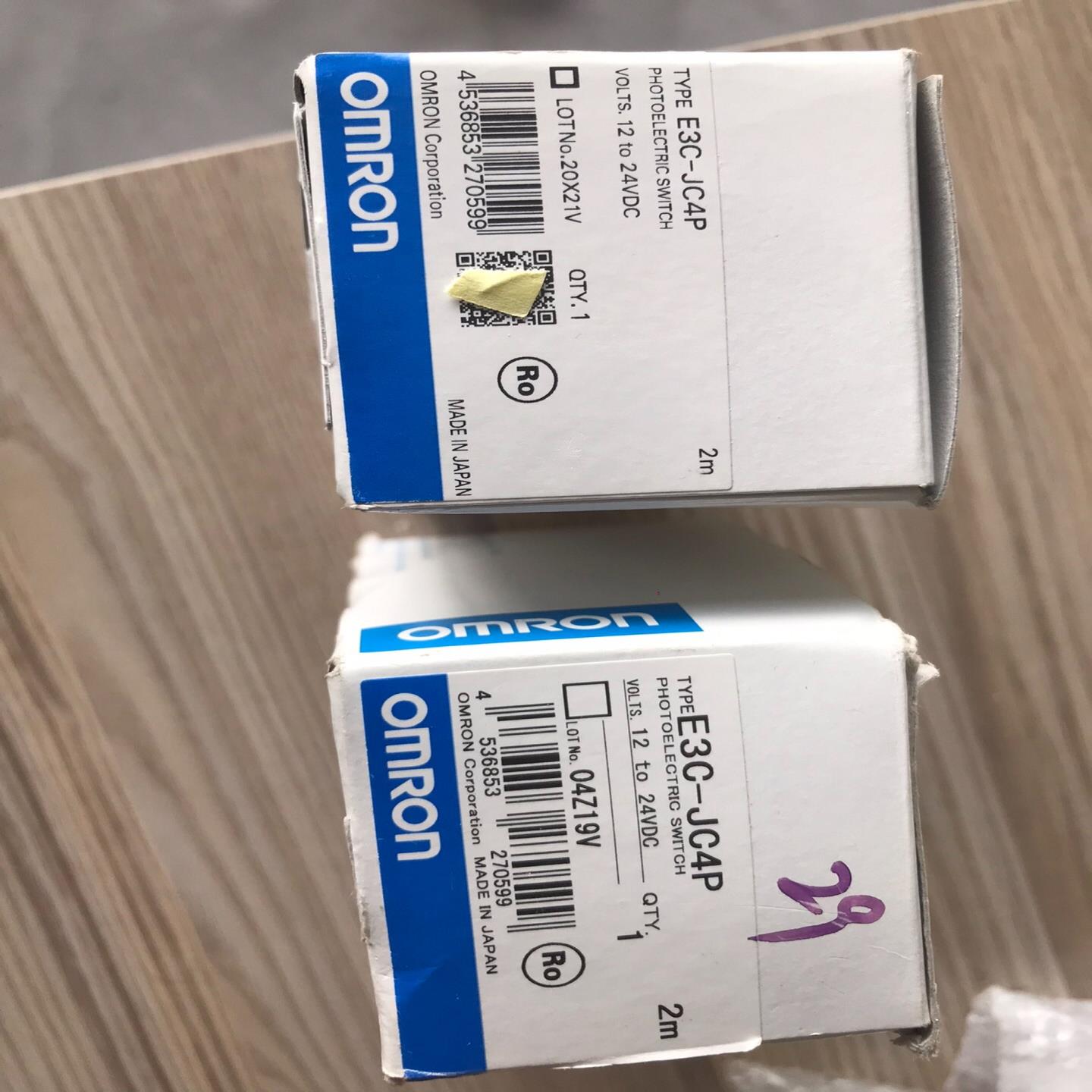 放大器 E3C-JC4P 全新原装正品，配件齐全