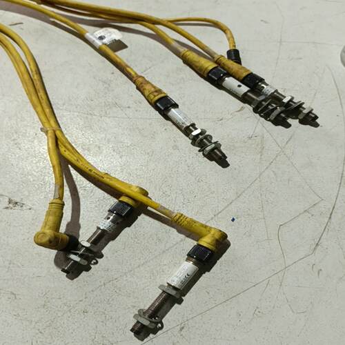 巴鲁夫BALLUFF接近开关 BES516-383-S4-C