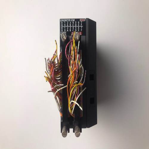 现货LY42NT1P-CMEND COVER L6EC-C