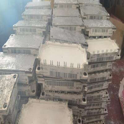 FS100R17KE3  可以代替 FS100R12KT3~议价