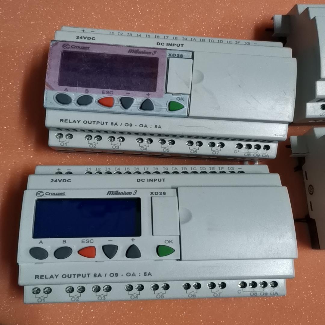广告牌控制器PLC Crouzet XD26 8897416