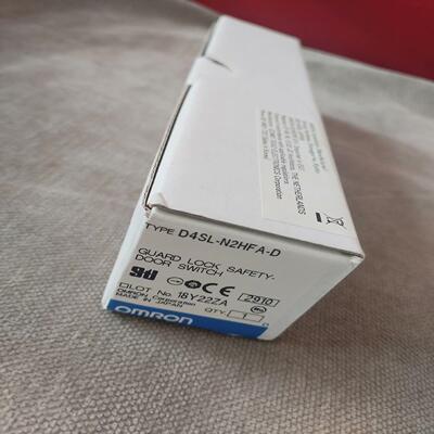 D4SL-N2HFA-D安全门锁全新