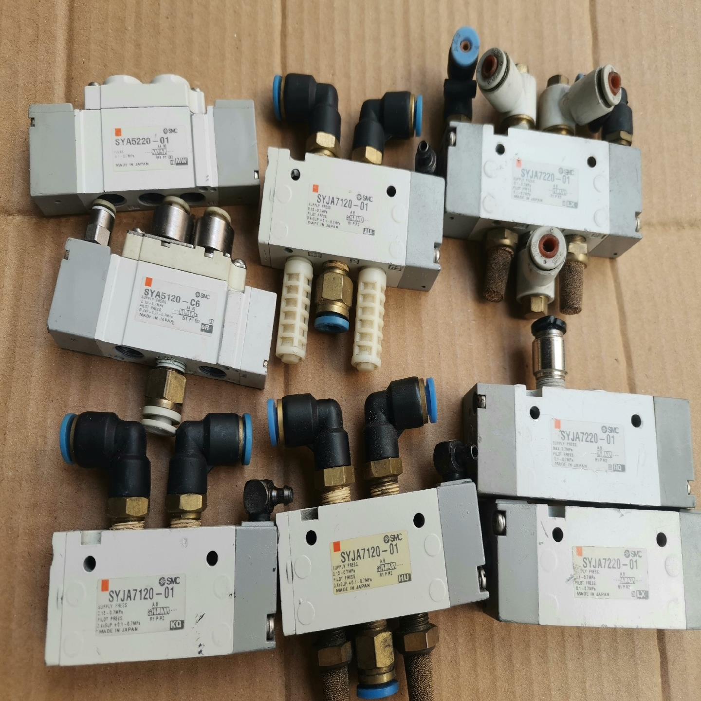 SMC电磁阀SYJ7A120-01，SYJA7220-01，