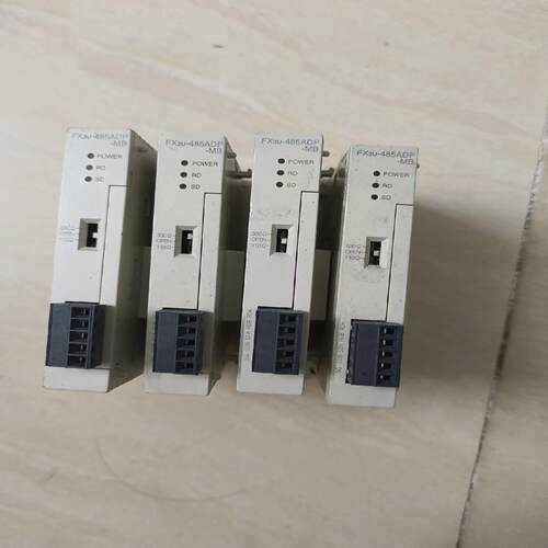 议~FX3U-485ADP-MB  三菱PLC二手拆机，原装正品