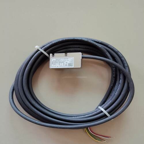 [德峰]8..111LI20A2050.00编码器主轴KUbler.