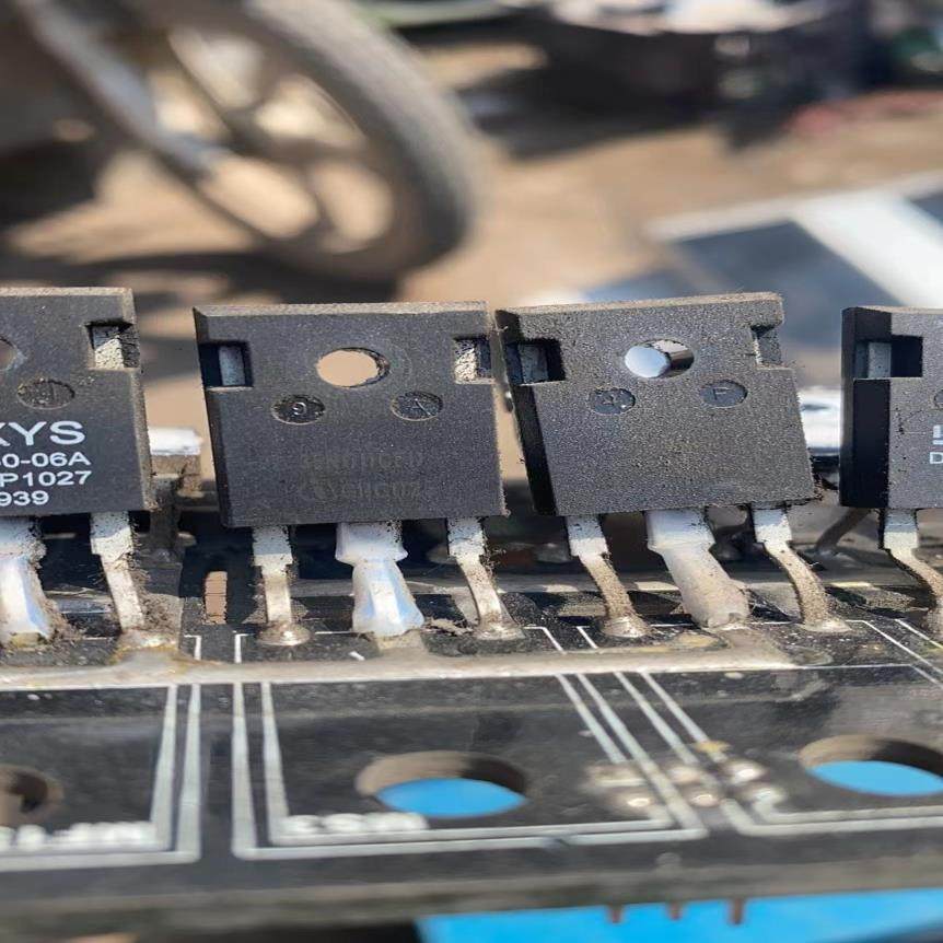 （设备配件）35N60CFD  16个 DSEC60-06A   4个