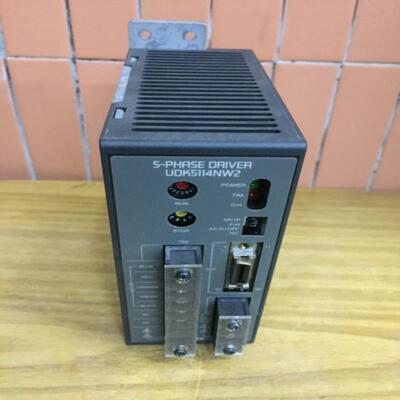 东方电机UDK5114NW2五相步进电机驱动器 拆机 议价