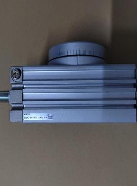 SMC旋转气缸MSQB30A 全新未使用 保管不当有碰伤 只