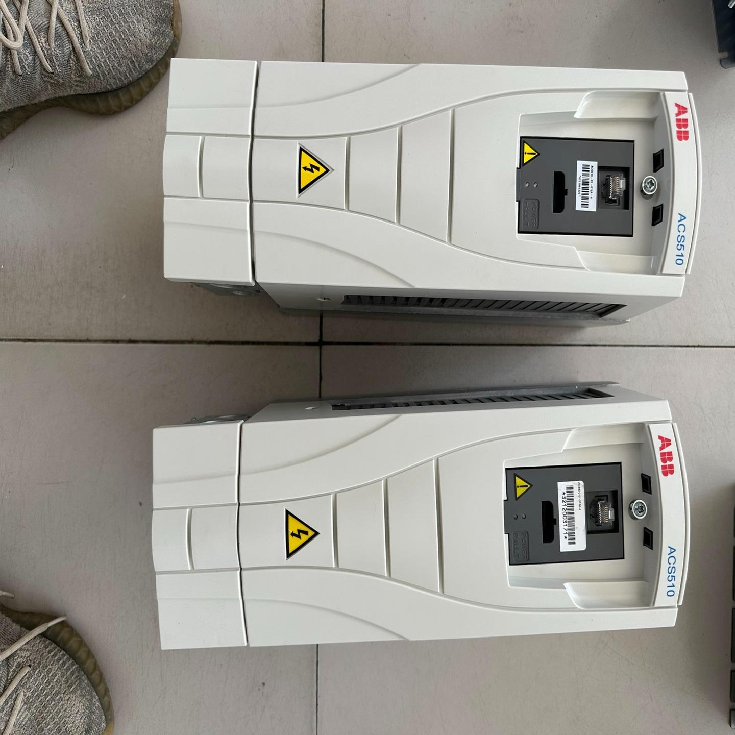 变频器ACS510-01-012A-4 5.5kw 9