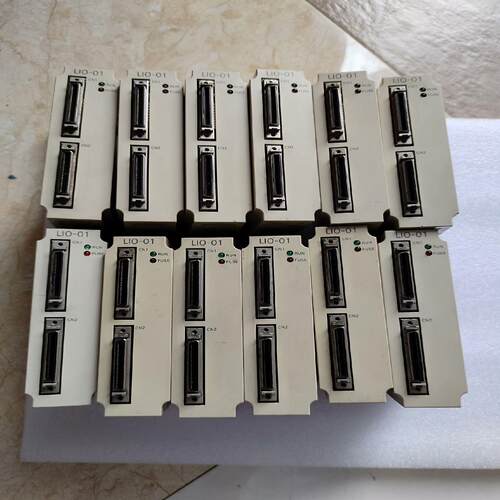 现货MP920安川模块JEPMC-l0220LlO-01实图