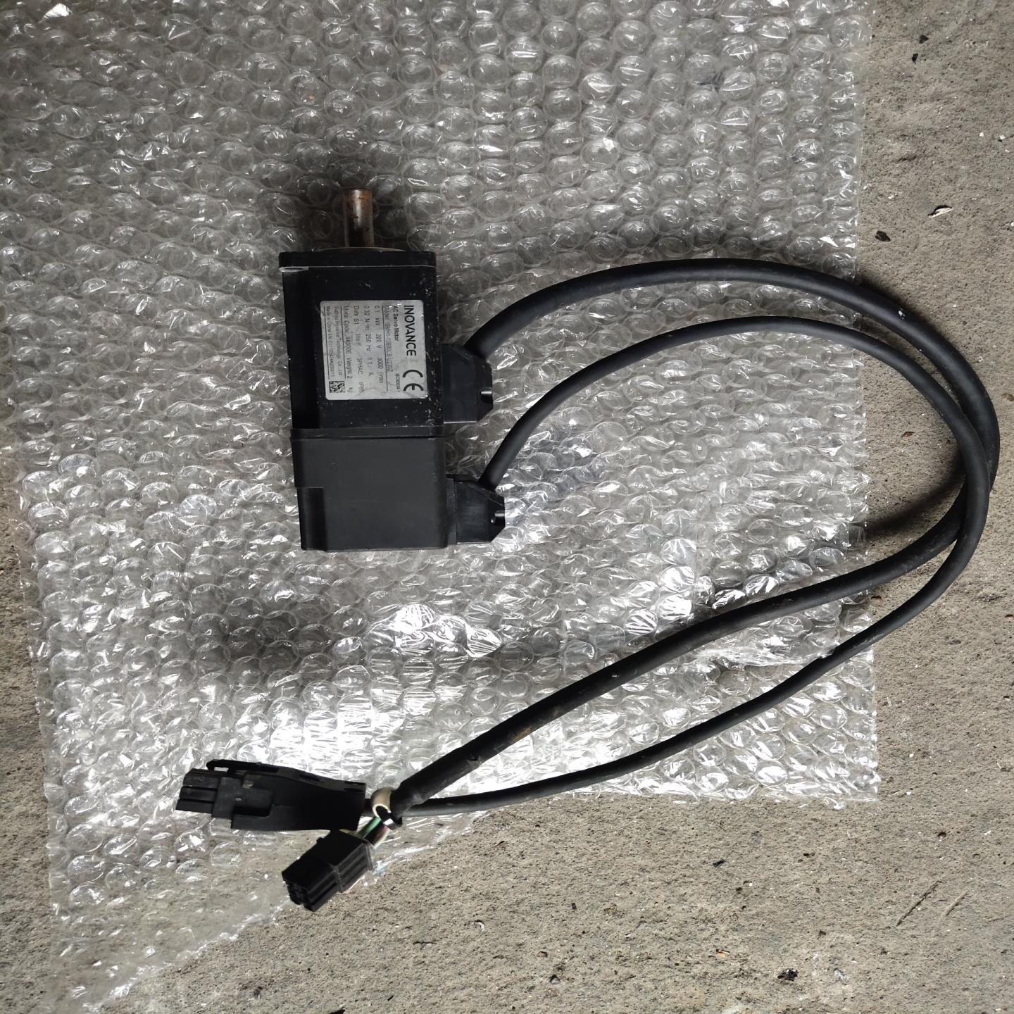 汇川 IS1－10B30CB－U230Z伺服电机，100(崽崽配件）