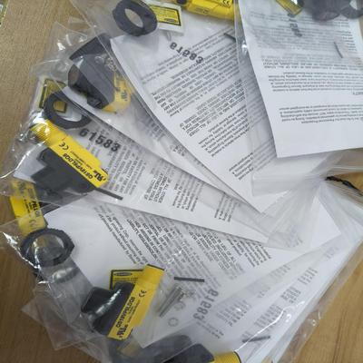 [德峰]73045 QS18VP6LDQ8漫反射式光电传感器