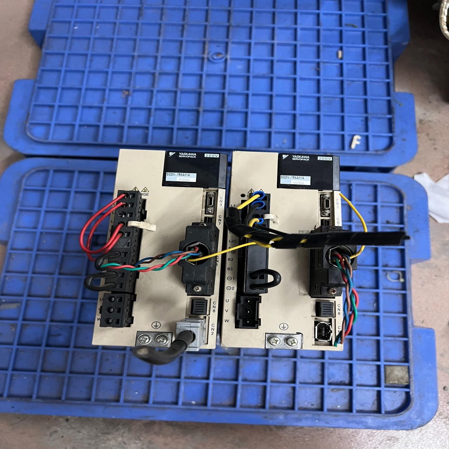 （设备配件）SGDV7安川驱动器-R6A01A002000