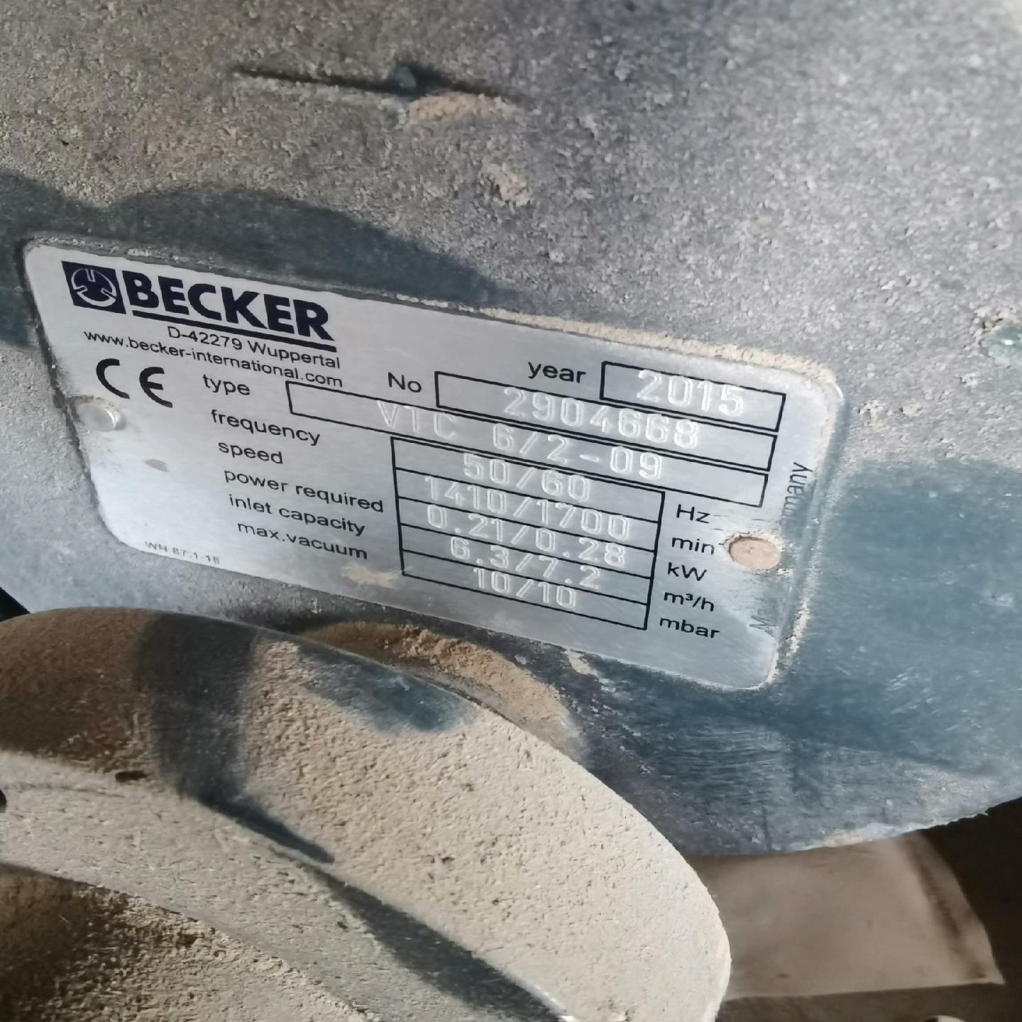 BECKER贝克真空泵VTC6/2-09功能正常