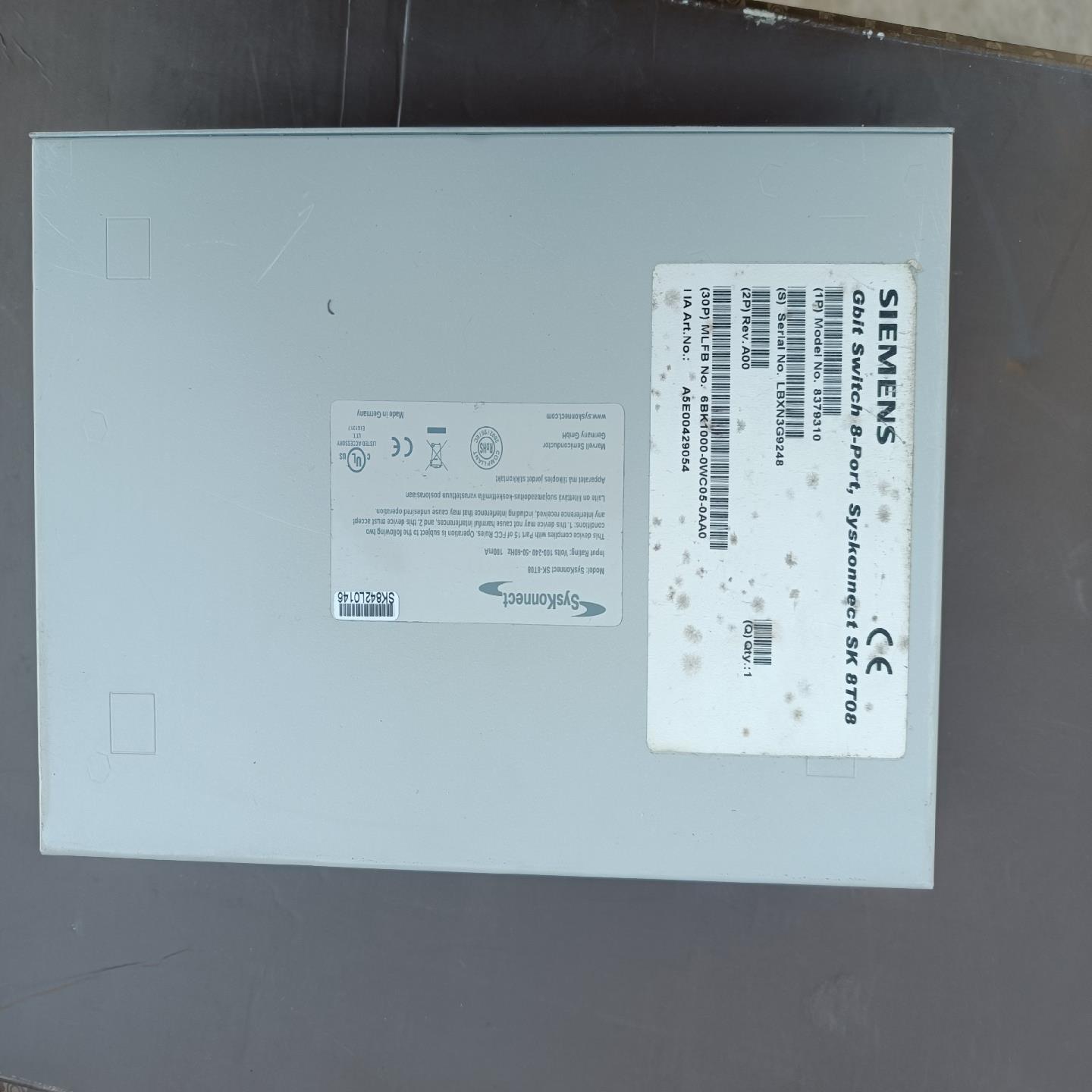 S|EMENS，8口千兆交换机，KS-8T08