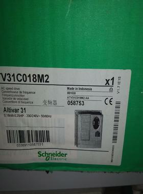 （请询价）ATV31C018M2 有一个变频器 实物图议价