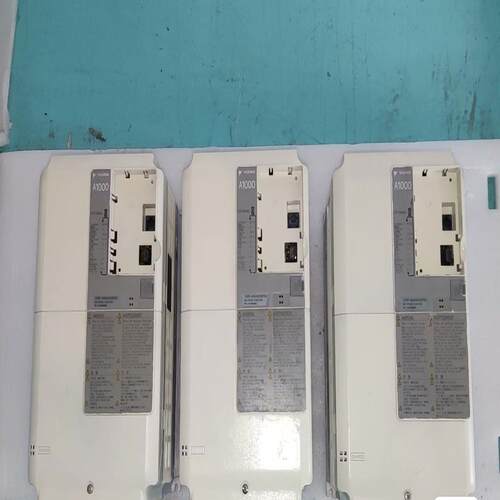 安川CIMR-AB4A0038FBA/18.5/15KW变频