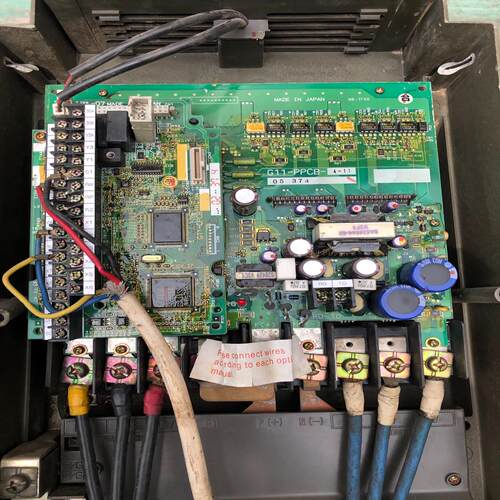 FRN15P11S-4CX 配件处理、外观，面板接口