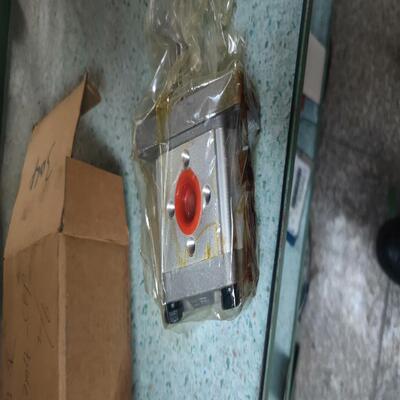 CBN-F304-CFLP液压齿轮泵，全新现货，，议价，