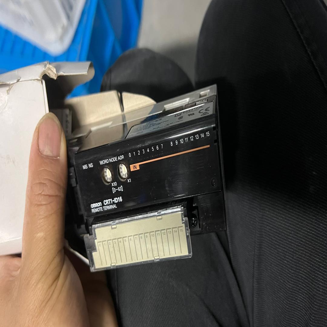 CRT1-ID16，原装全新就是装有点