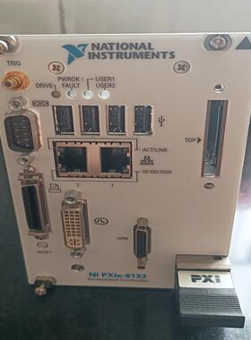 NIPXIE-8133 PXIE-8135 PXIE-884