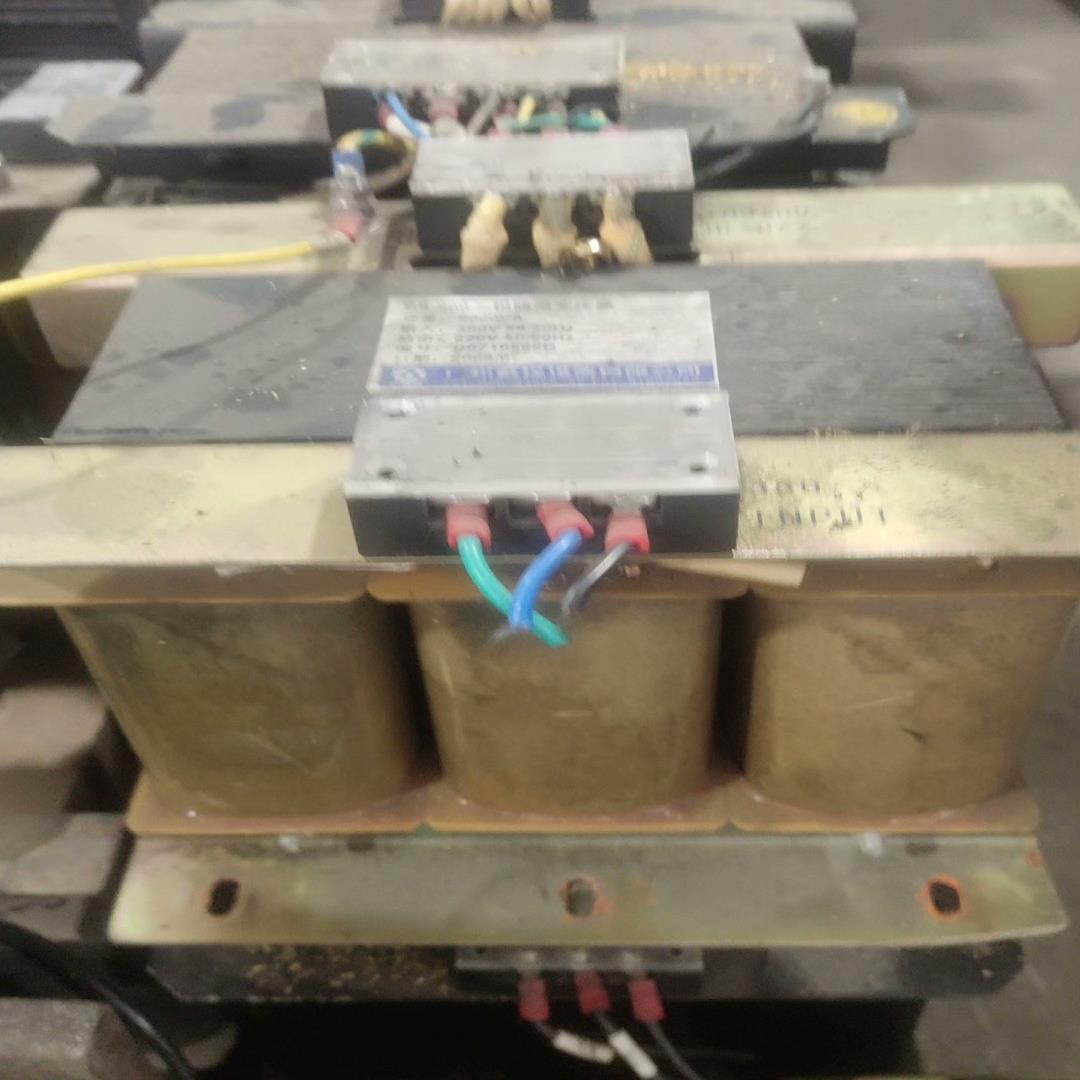 广数变压器2000瓦