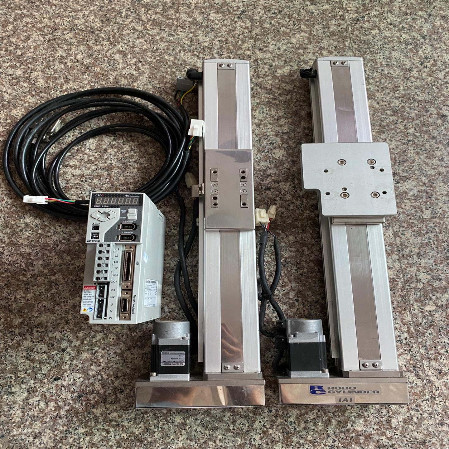 IAI  300mm有效行程原装正品滑台RCS-SSR-N-