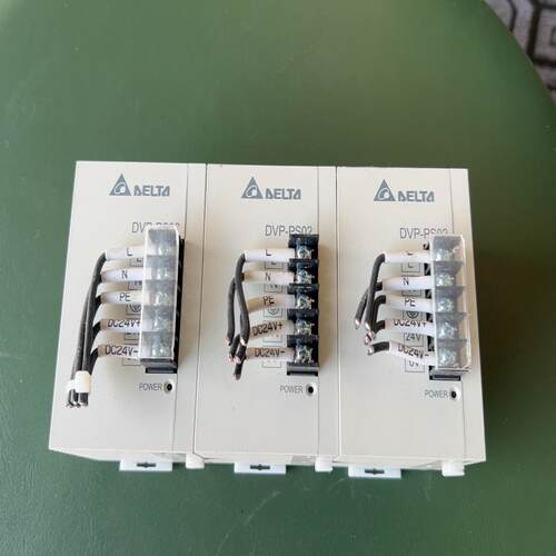 {雅致机械商行}台达PLC电源模块DVPPS02成色新功能正常