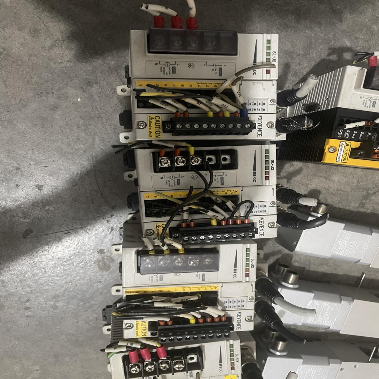 基恩士控制器sl-T11R ，GL-T11R 电源sl-u2(崽崽配件）