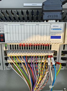 【荣强工控】精品拆机西门子施耐德TSX MOMENTUM,170FNT1