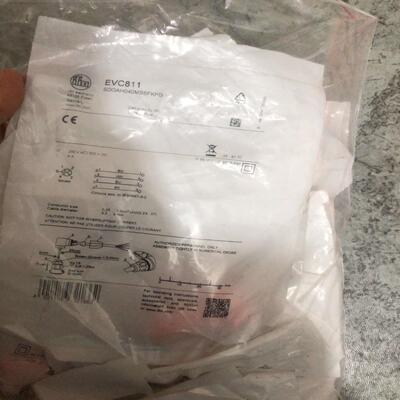 ifmevc811德国ifm易福门m12弯头可接线插议价