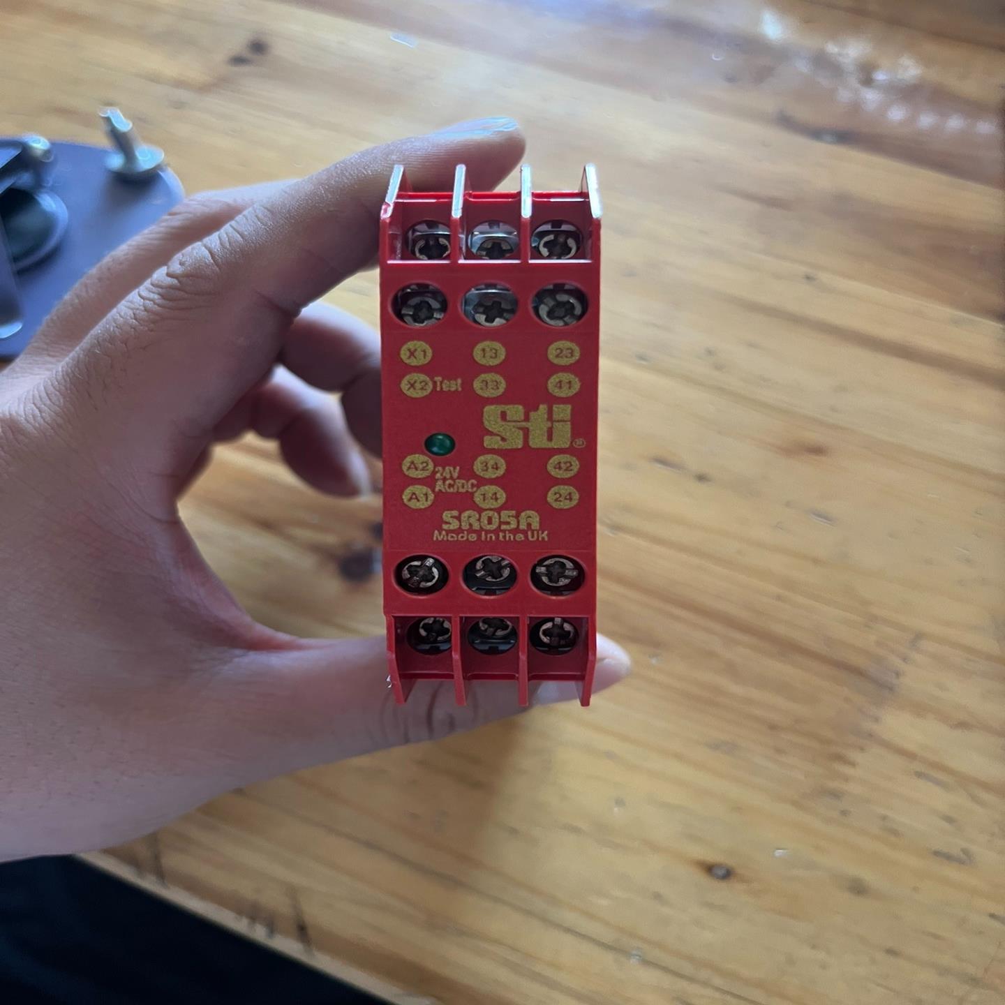 （设备配件）Sti SR05A SRO5A 安全继电器