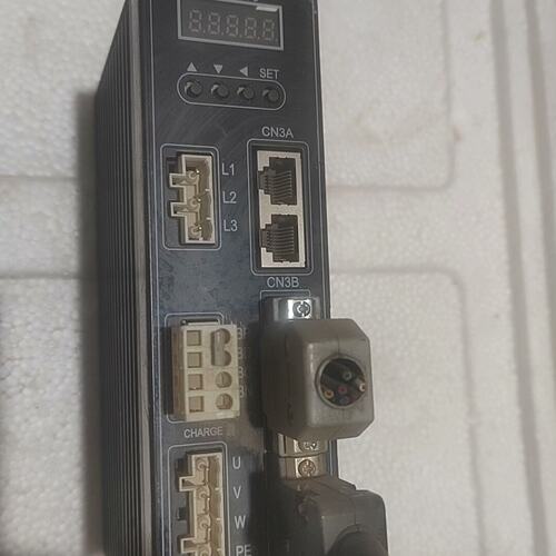 议价迪维迅驱动器DS100S一400W，件功能包好，所见可维修