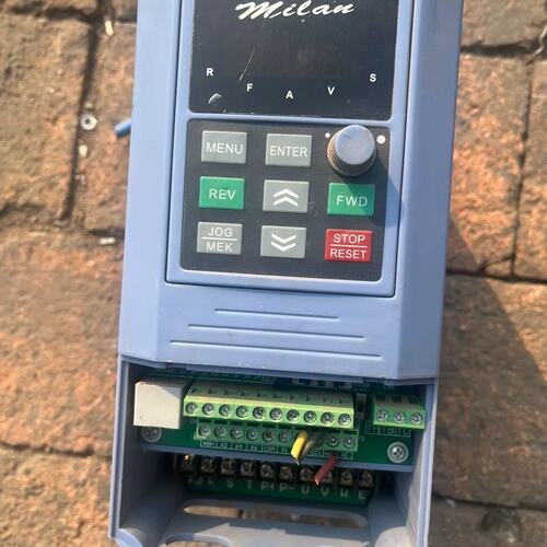 议价米兰变频器M2000 VT1.5G可维修