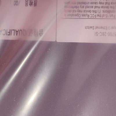 HUAWEI  华为  S5700-28C-SI 三层全千兆