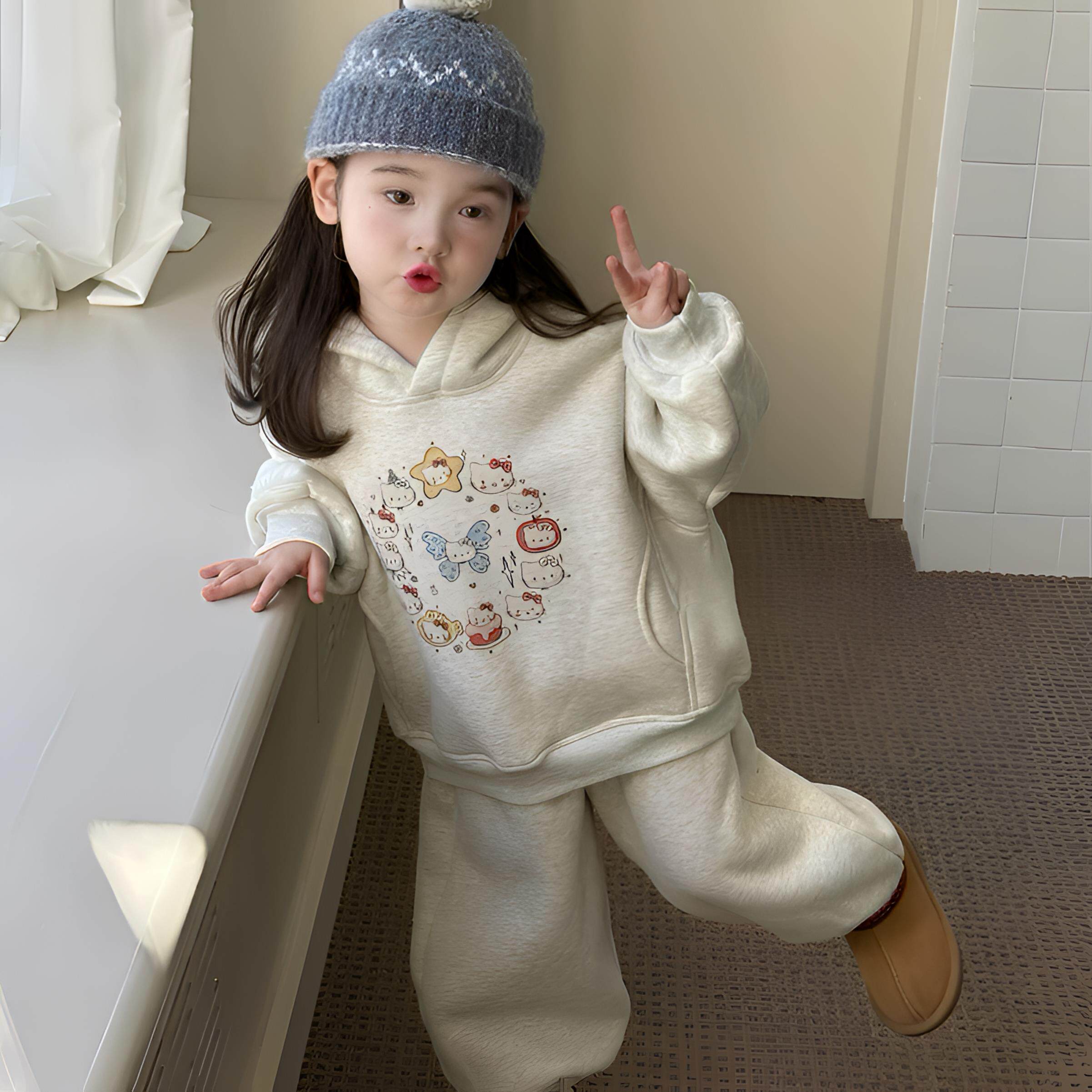 女童加绒套装2025新款儿童洋气时髦卫衣卫裤两件套宝宝休闲秋冬款