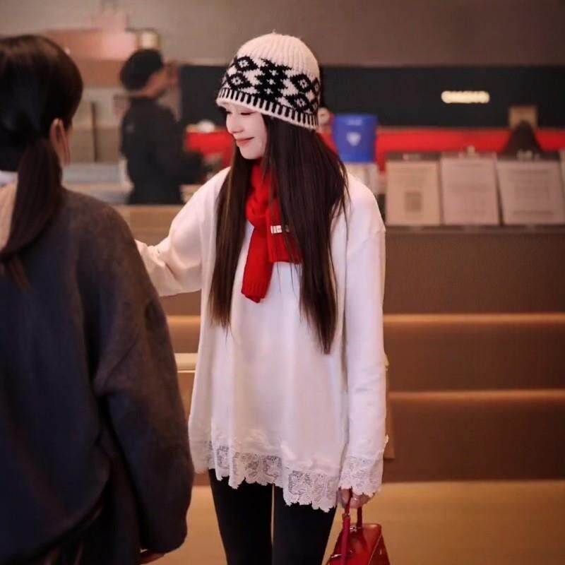 大码蕾丝假两件加绒加厚白色长袖t恤秋冬女中长款内搭打底衫上衣